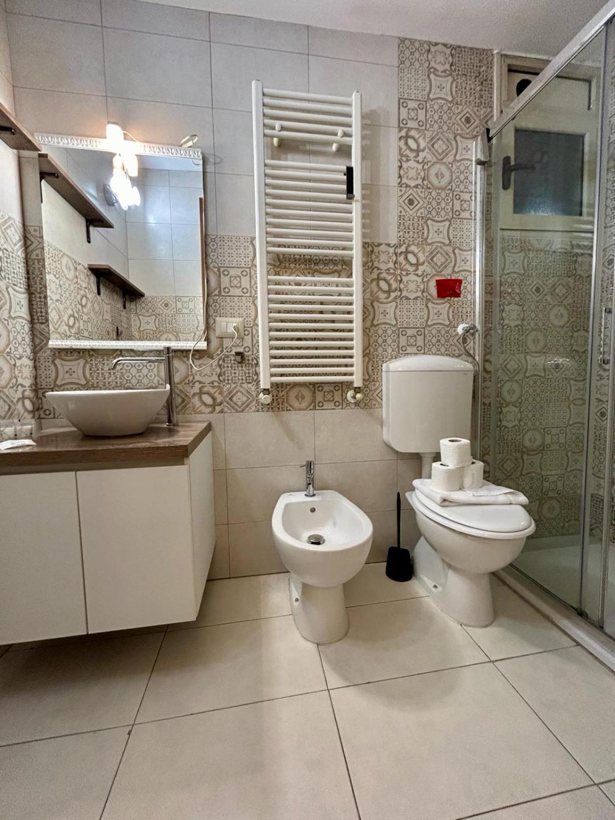 Апартаменты Kibilu - Via Tolmezzo - Ospedale San Raffaele - Stazione Di Lambrate Милан Экстерьер фото
